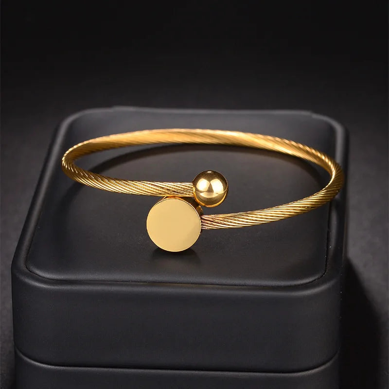 Fashion 2023 New Gold Color Star Charm Bangle For Women Stainless Steel Flower Circle Bracelet Girl Party Jewelry Gift