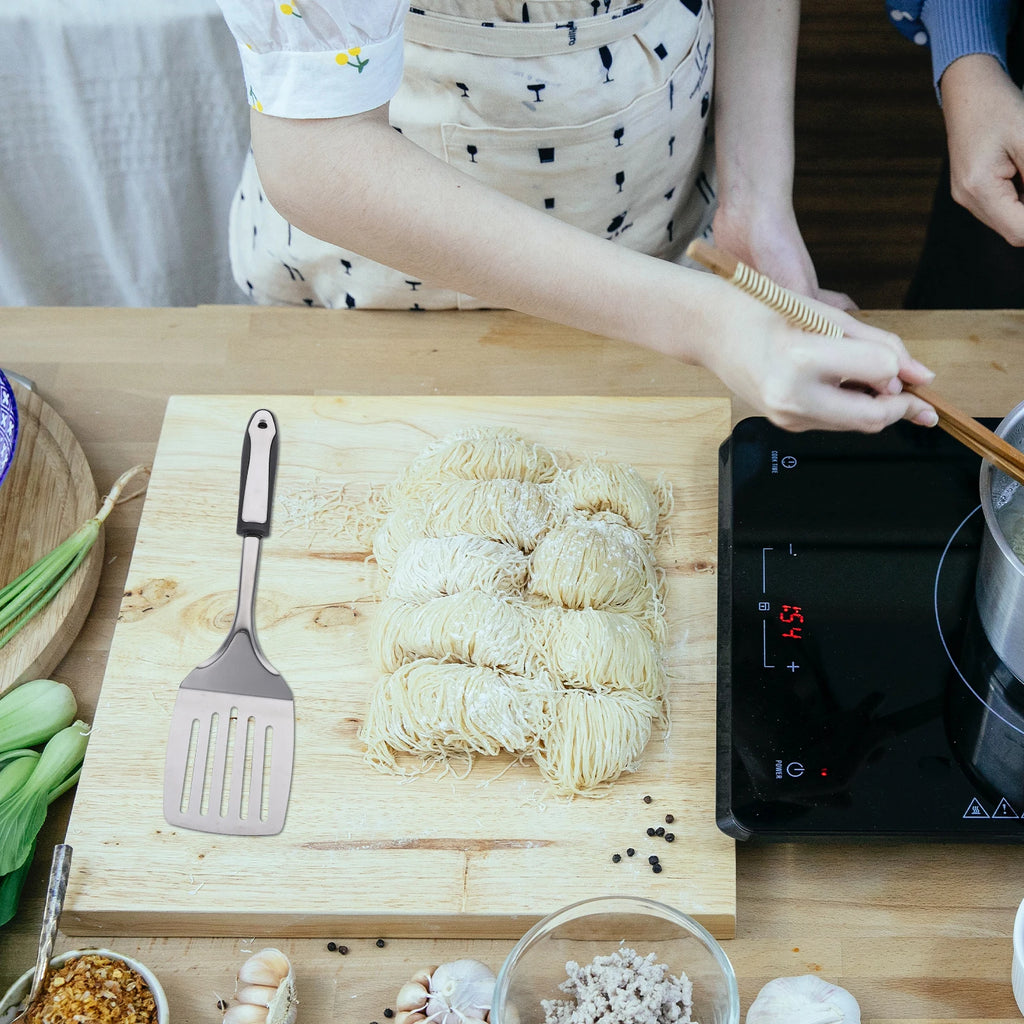 1Pcs Steak Spatula Premium Stainless Steel Slotted Shovel for Bbq Home Restaurant Kitchen Gadget Non-Slip Handle Hanging