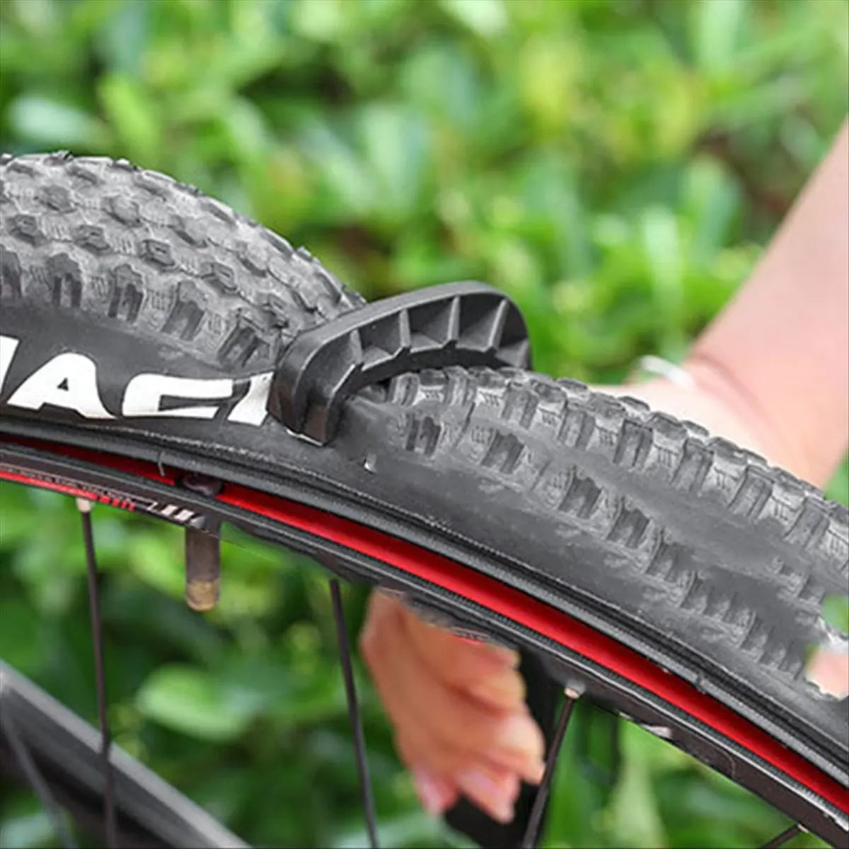 Bike Tire Pliers Multifunctional Bike Tire Lever Tire Repair Kits Mountain Bike Wheel Repair Road Cycling Accessories