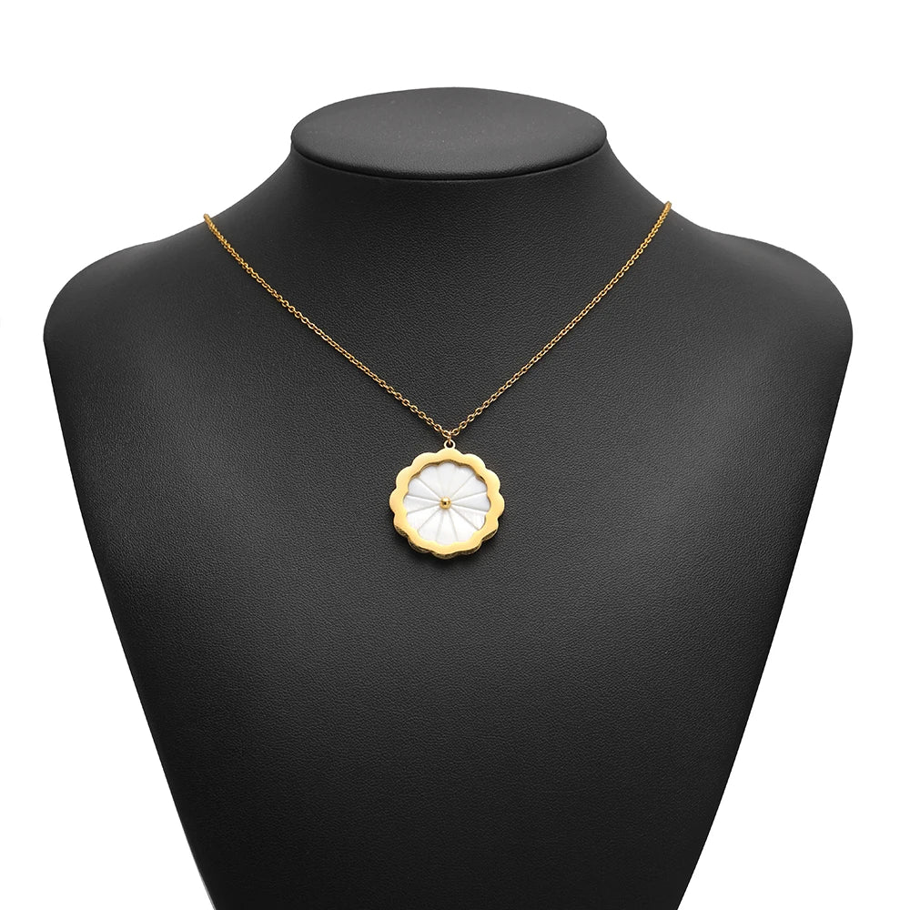 3pcs Stainless Steel Flowers Flat White Shell Charms for DIY Women Jewelry Necklace Findings Earrings Pendant Making Supplies