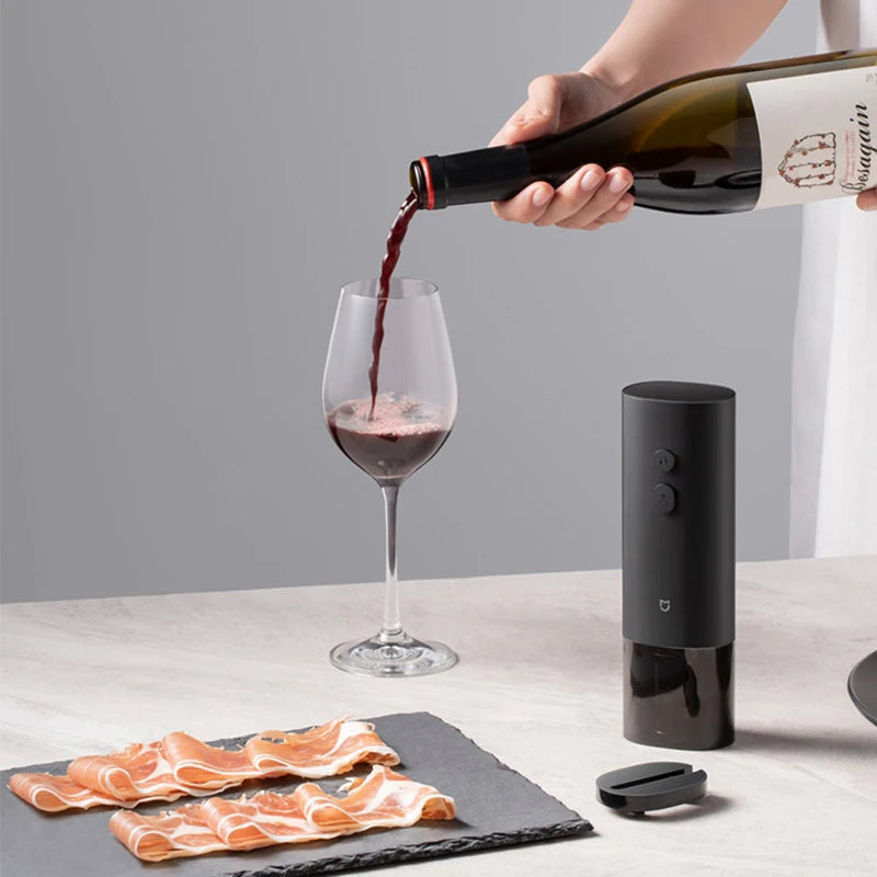 XIAOMI MIJIA Electric Wine Bottle Opener Foil Cutter Automatic Cap Openers 4 AAA Dry Battery Needed Cork Screwer Kitchen Gadgets